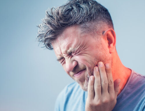 What are the Early Warning Signs of Dental Trouble?